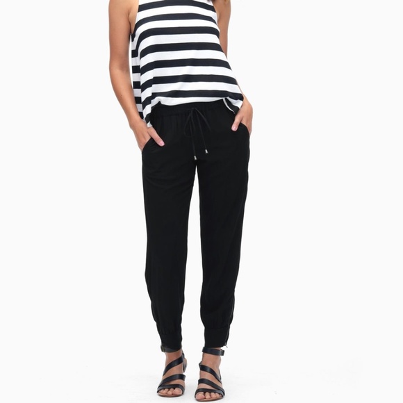 Splendid Pants - Splendid Black Athletic Woven Pants Size Medium